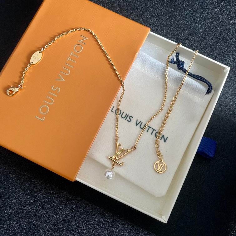 LV Necklace 11lyh03